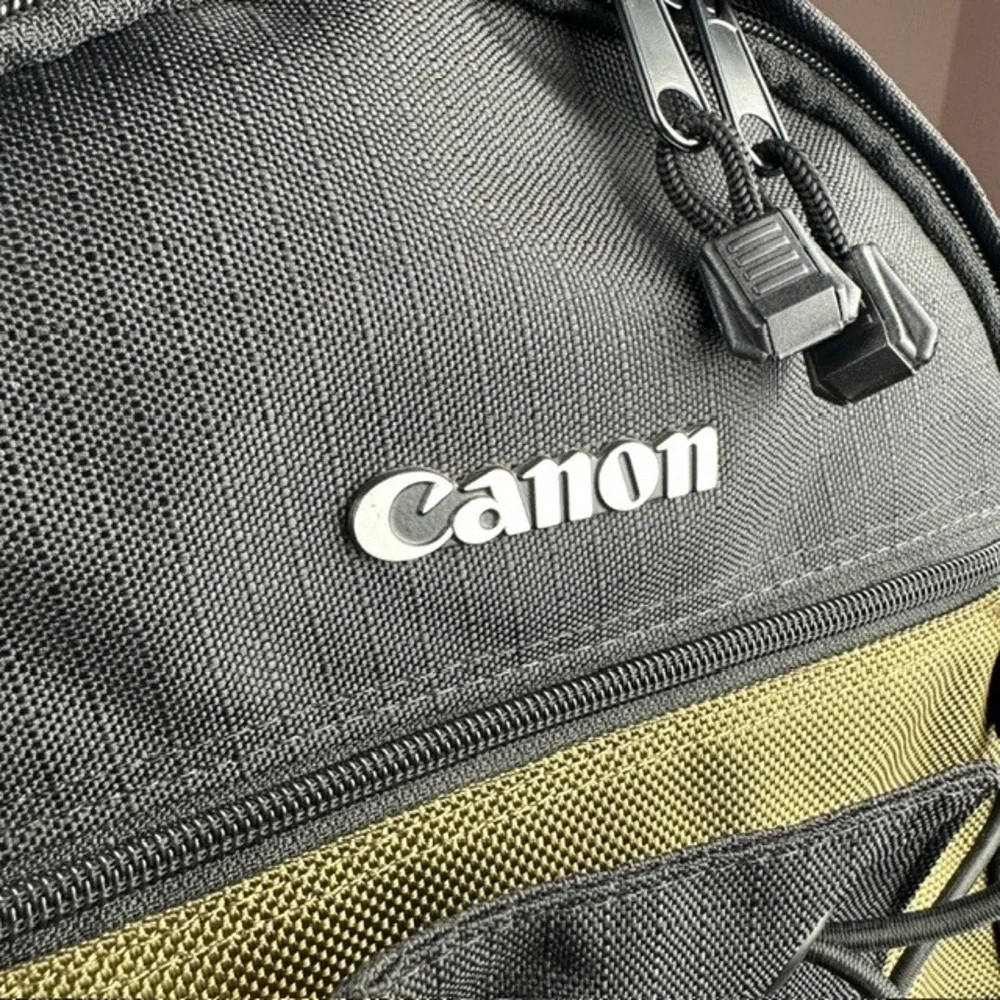 Canon Deluxe Photo Backpack 200EG Black Olive Green DSLR Camera Bag Case